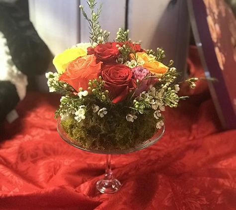 Muscle Shoals Florist, Gift And Event Planning LLC - Muscle Shoals, AL