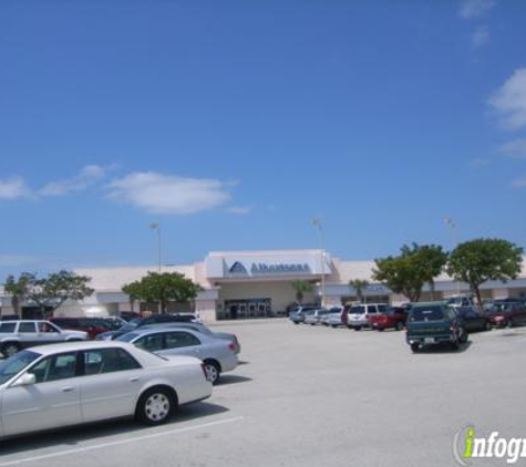 The UPS Store - Fort Myers, FL