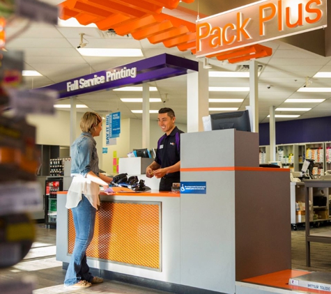 FedEx Office Print & Ship Center - Tustin, CA