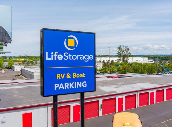 Life Storage - Portland - Portland, OR