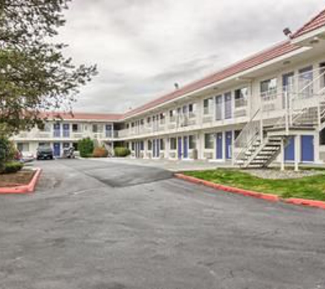 Motel 6 - Everett, WA