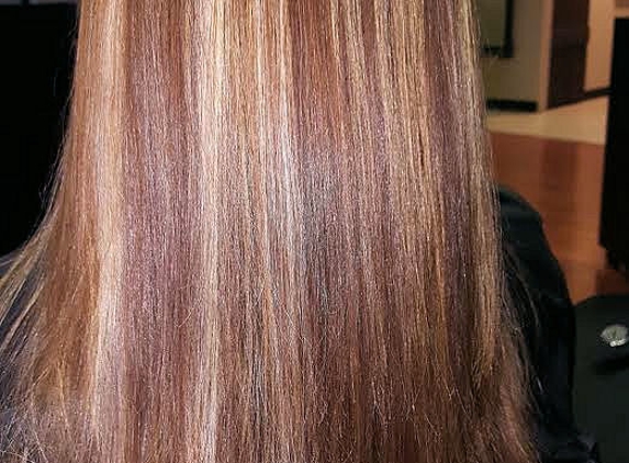 Stephanie's Styles Hair and Beauty Salon - Sand Springs, OK. Professional highlights & lowlights hair coloring