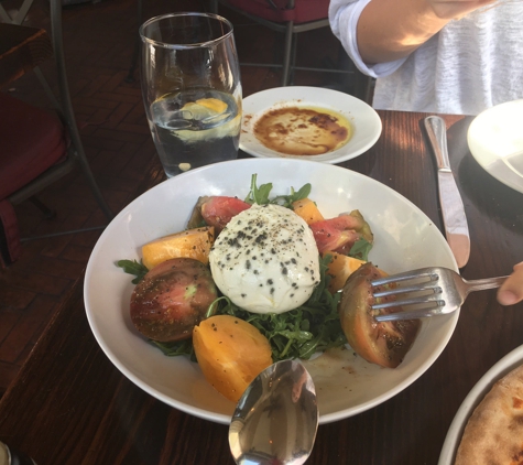 Trattoria Amici - Glendale, CA