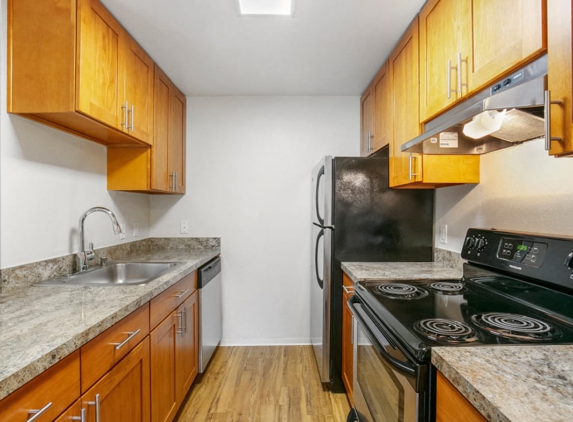 Park 210 Apartment Homes - Edmonds, WA