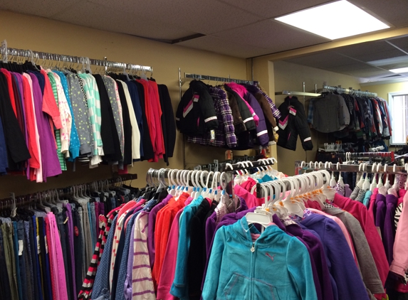 Children's City Discount Clothing Store - Saint Louis, MO