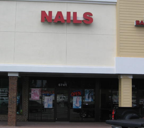 Temptation Nails & Spa - Lakeland, FL