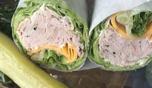 Sea Breeze Delicatessen - Glen Head, NY. Lettuce wrap,honey maple turkey,cheese #yummy