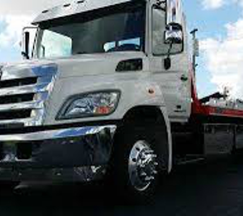 RoadMasters Towing & Recovery, LLC - Hampstead, NC