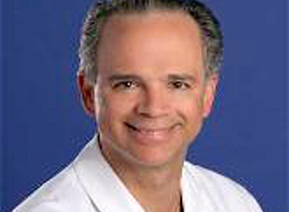 Dr. Cosme A Gomez, MD - Miami, FL