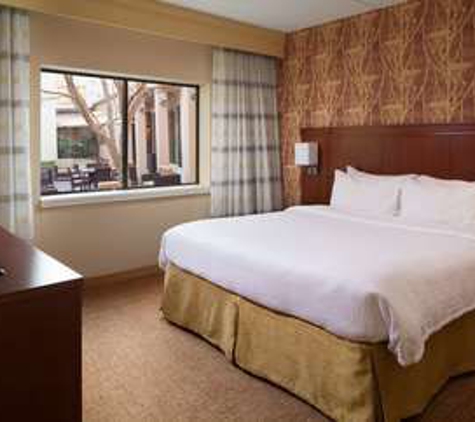 Courtyard by Marriott - Charlotte, NC