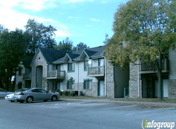 Windsor Square Apartments - Windsor Heights, IA