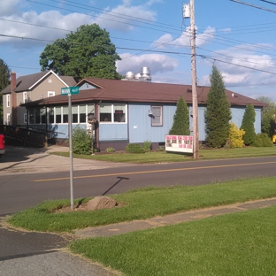 WedgeWing Family Restaurant and Bakery - Perrysville, OH