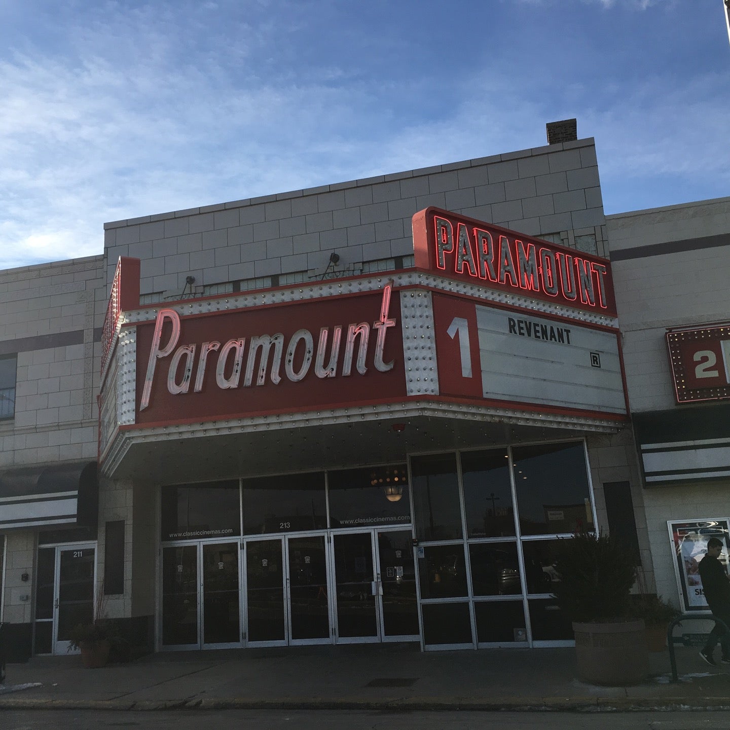 Classic Cinemas Paramount Theatre - Kankakee, IL 60901