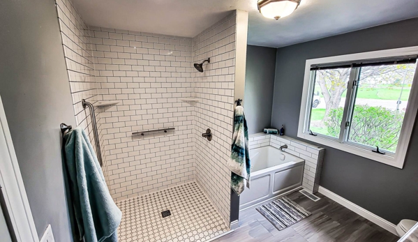 Shower Pros LLC - Davenport, IA