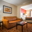 Comfort Inn & Suites Augusta Fort Eisenhower Area - Motels