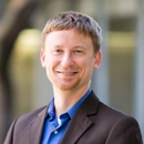 Dr. Ryan Laponis, MD - Physicians & Surgeons, Internal Medicine