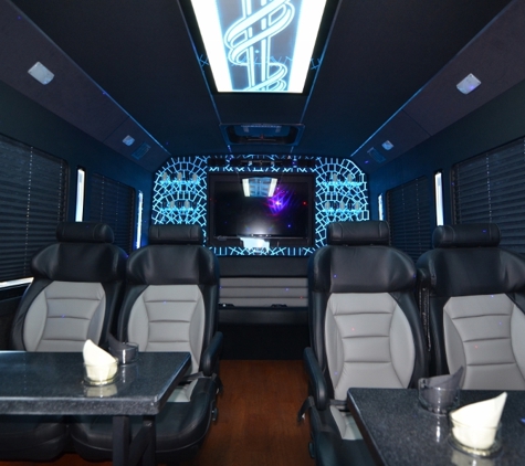 Luxury Party Bus Hawaii - Honolulu, HI