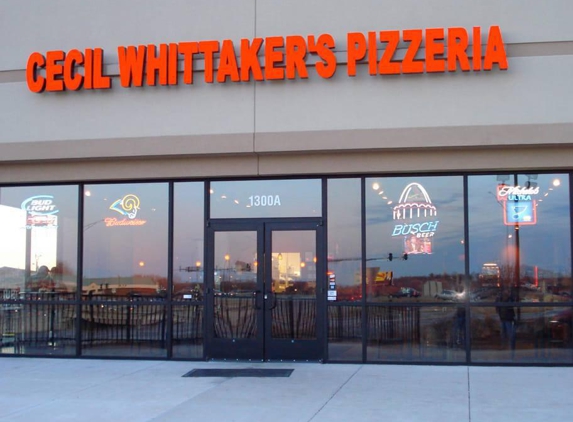 Cecil Whittaker's Pizzeria - Festus, MO