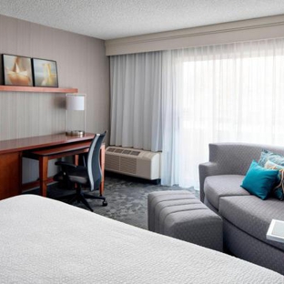 Courtyard by Marriott - Foster City, CA