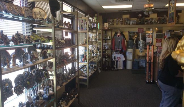 B & D Trophies & Awards - Albuquerque, NM