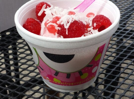 sweetFrog - De Pere, WI