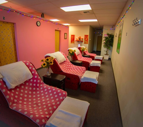 Lily Foot Massage - Olympia, WA