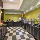 Hampton Inn & Suites Raleigh/Crabtree Valley - Hotels