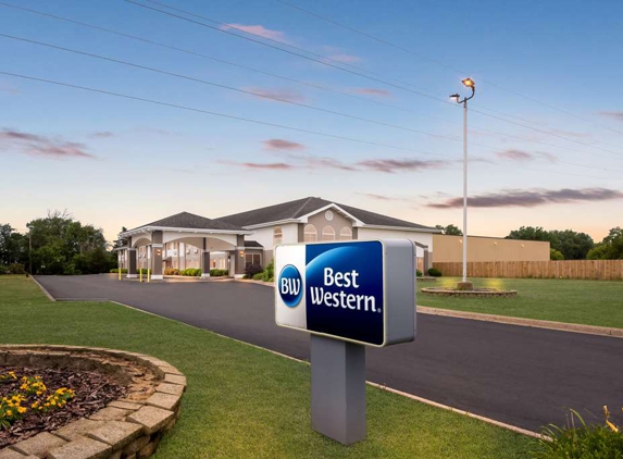 Best Western Airport Inn - Moline, IL