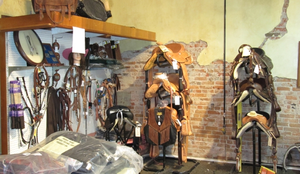 Rustys tack shop - colfax, IA