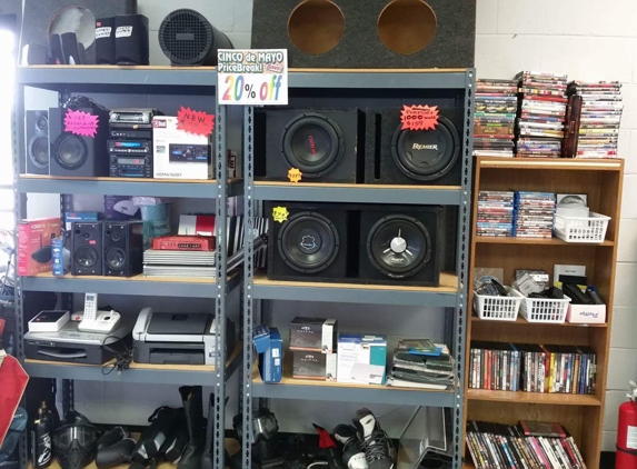 Esmeralda Pawn Shop and Fine Goods - Decatur, AL. carr audio all kind's