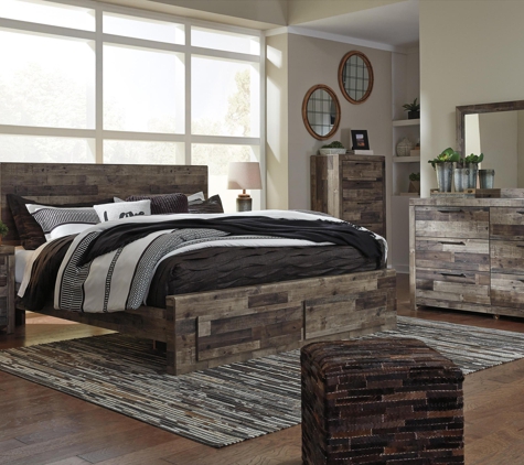 Raymour & Flanigan Furniture and Mattress Outlet - Newark, DE