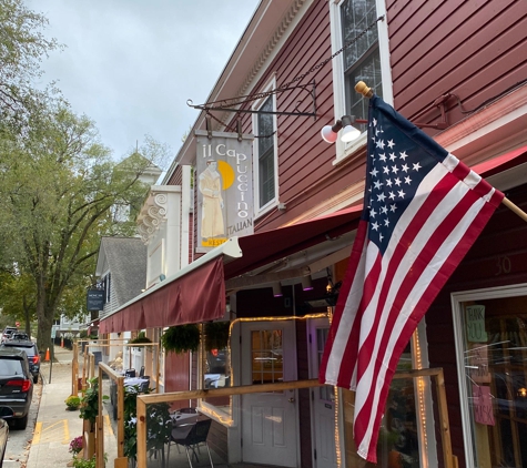 Il Capuccino Ristorante - Sag Harbor, NY