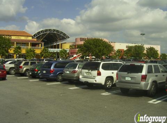 Brooks Brothers Factory Store - Miami, FL