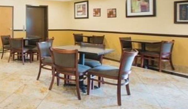 Baymont Inn & Suites - Beckley, WV