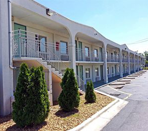 Motel 6 - Decatur, AL