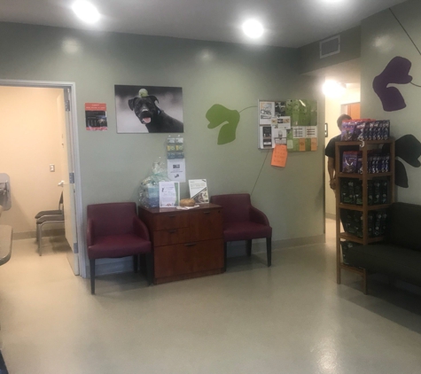 Santa Monica Pet Medical Center - Santa Monica, CA