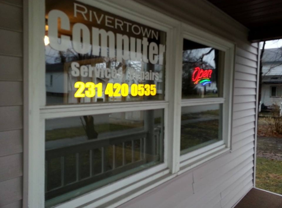 Rivertown Computer Huron Street - Cheboygan, MI