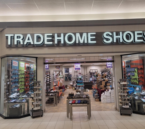 Tradehome Shoes - Bismarck, ND