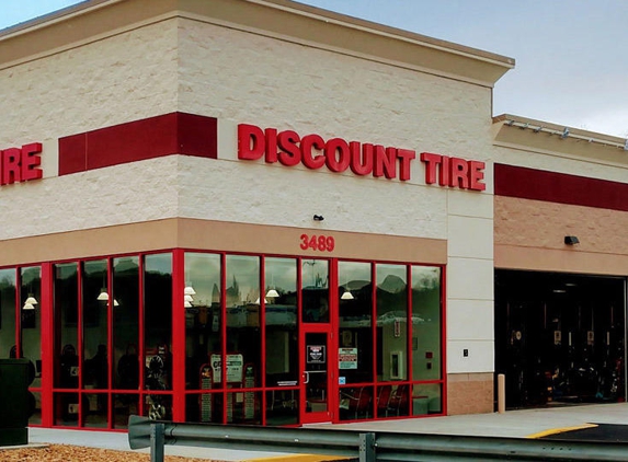 Discount Tire - Bristol, VA