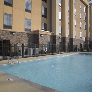 Hampton Inn & Suites Nashville @ Opryland - Nashville, TN