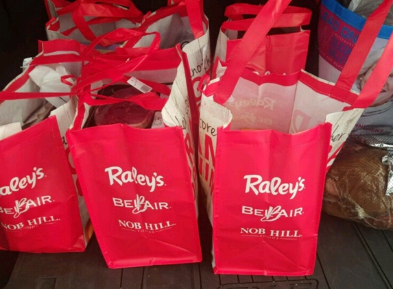 Raley's Supermarket - Sacramento, CA