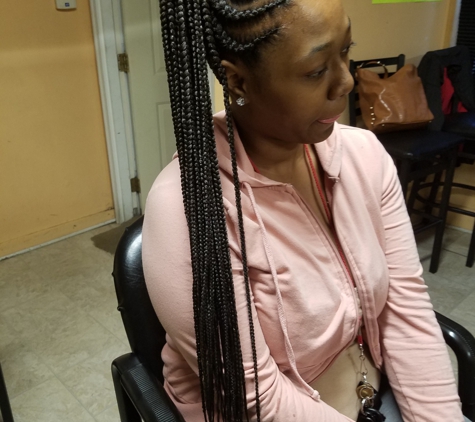 Peco African Hair Braiding - Milwaukee, WI