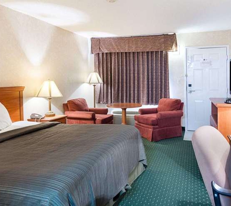 Quality Inn Petersburg Near Fort Gregg-Adams - South Prince George, VA