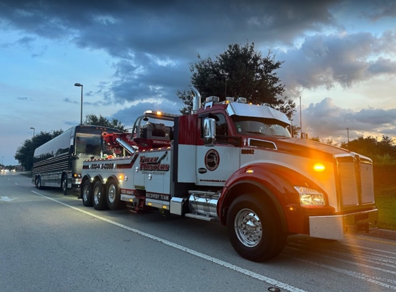 Fleet Masters Towing and Recovery - Okeechobee, FL