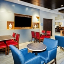 Holiday Inn Express & Suites Chicago North Shore - Niles by IHG - Hotels