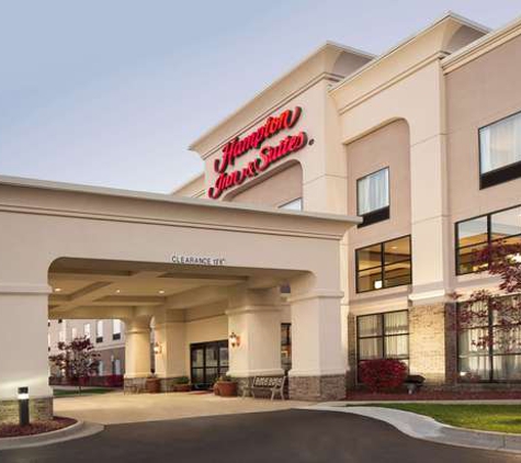 Hampton Inn & Suites Detroit/Sterling Heights - Sterling Heights, MI