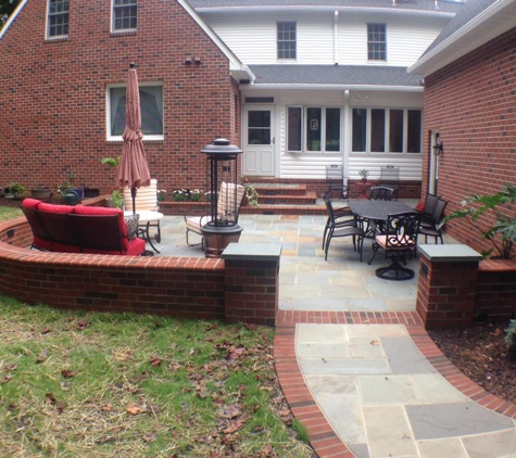 Commonwealth Curb Appeal - Moseley, VA