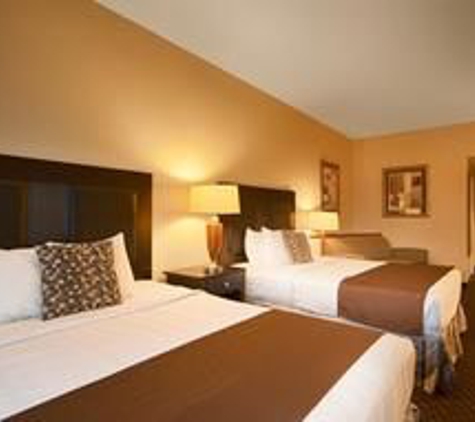 Best Western Plus Castlerock Inn & Suites - Bentonville, AR