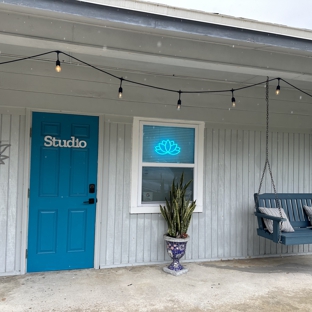 Jacqueline Valdez Studio - Gainesville, FL. Studio Entrance