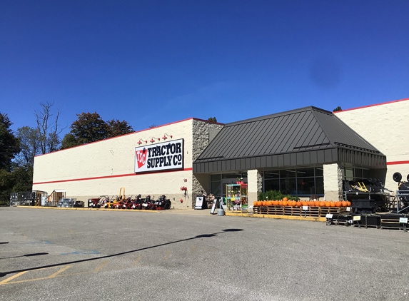 Tractor Supply Co - Woodsfield, OH